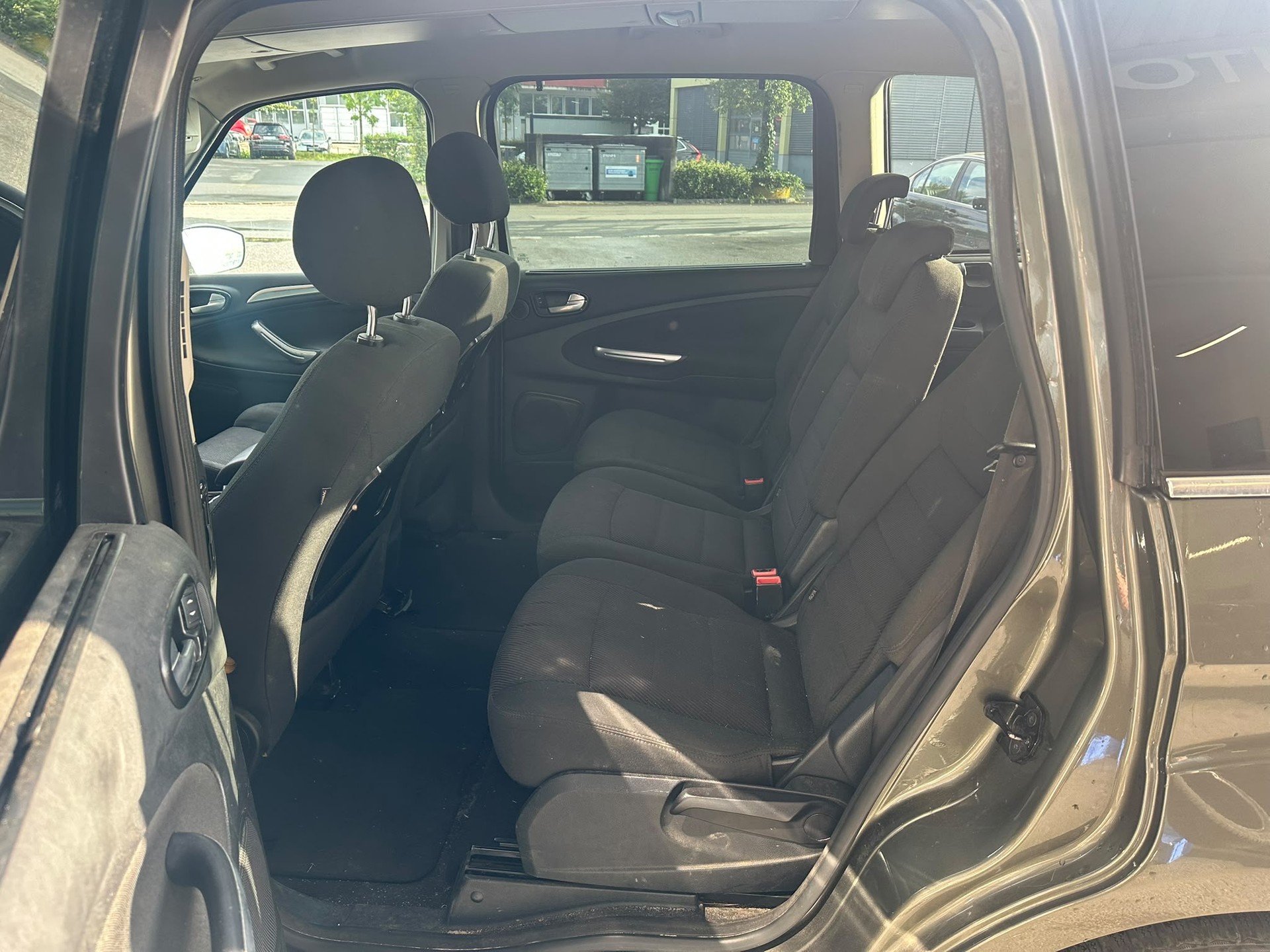 FORD Galaxy 2.2 TDCi Ghia-image-12