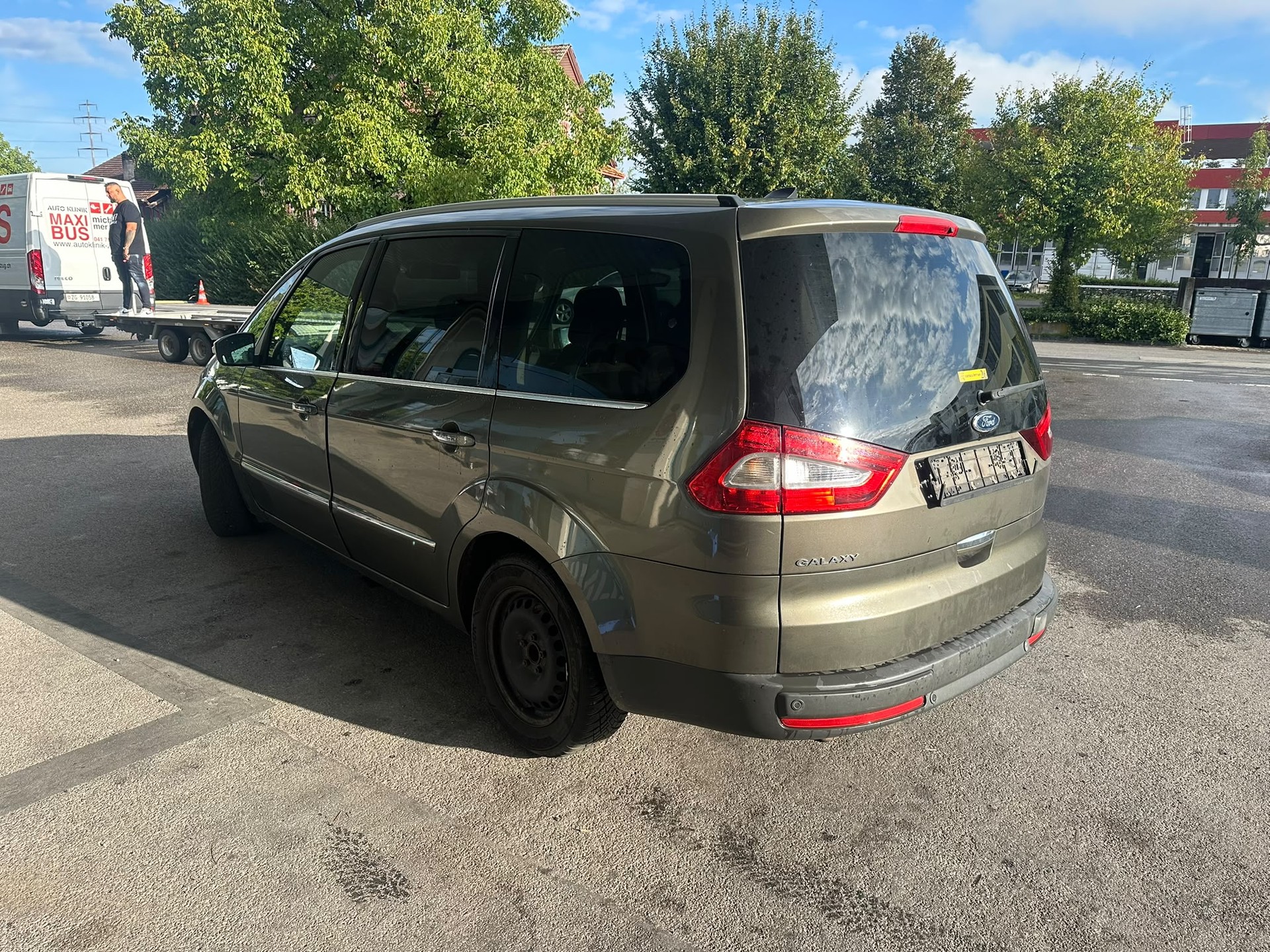 FORD Galaxy 2.2 TDCi Ghia-image-7