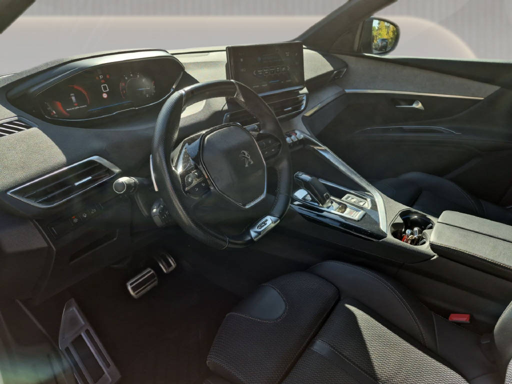 PEUGEOT 5008 Essence 130ch Automatique GT-image-9