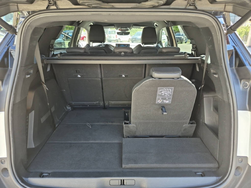 PEUGEOT 5008 Essence 130ch Automatique GT-image-12