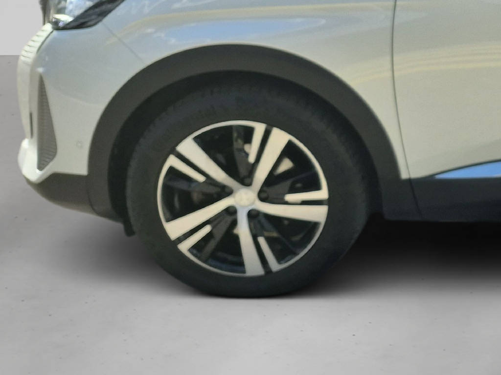 PEUGEOT 5008 Essence 130ch Automatique GT-image-5