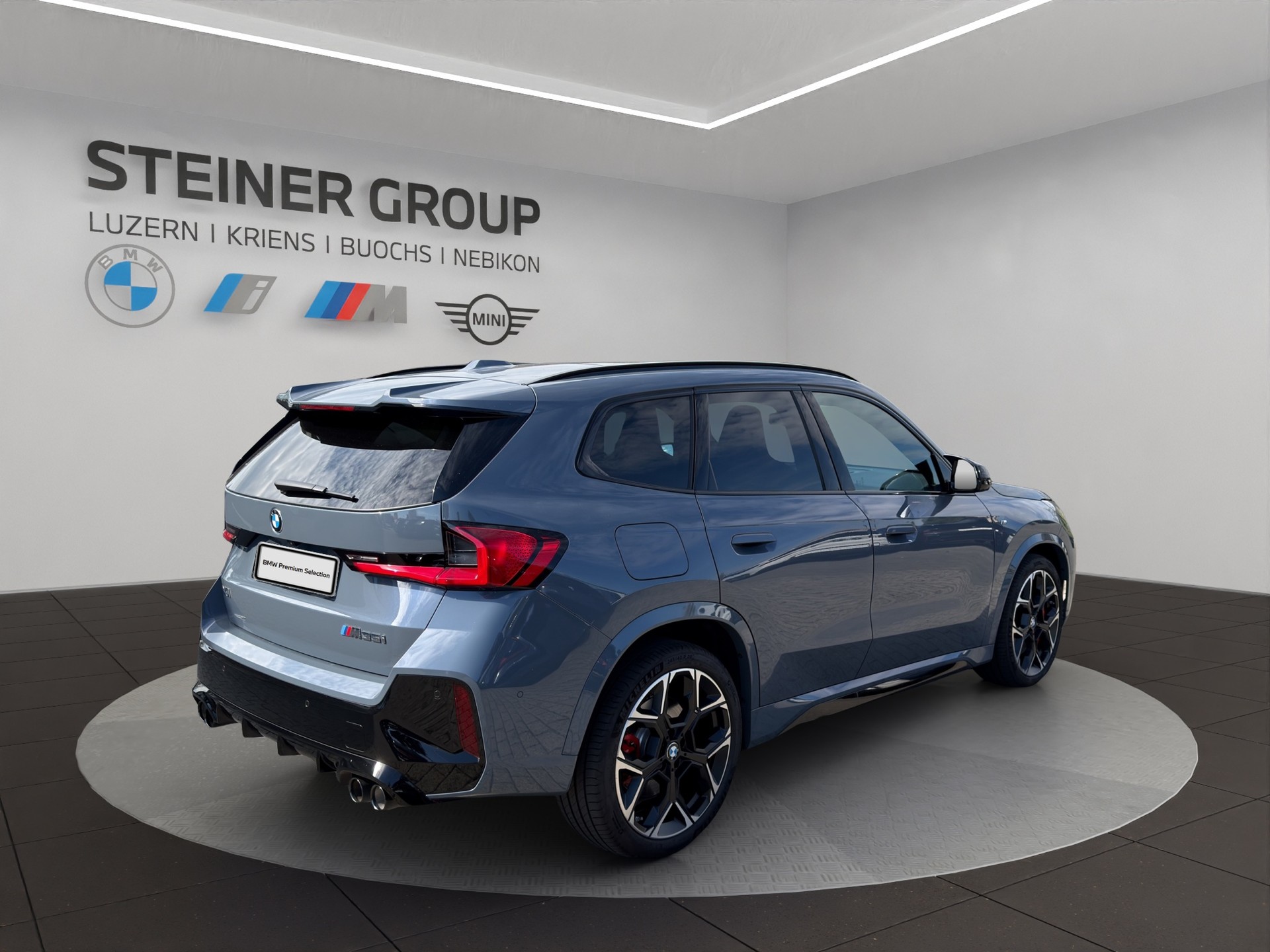 BMW X1 xDrive M35i-image-4