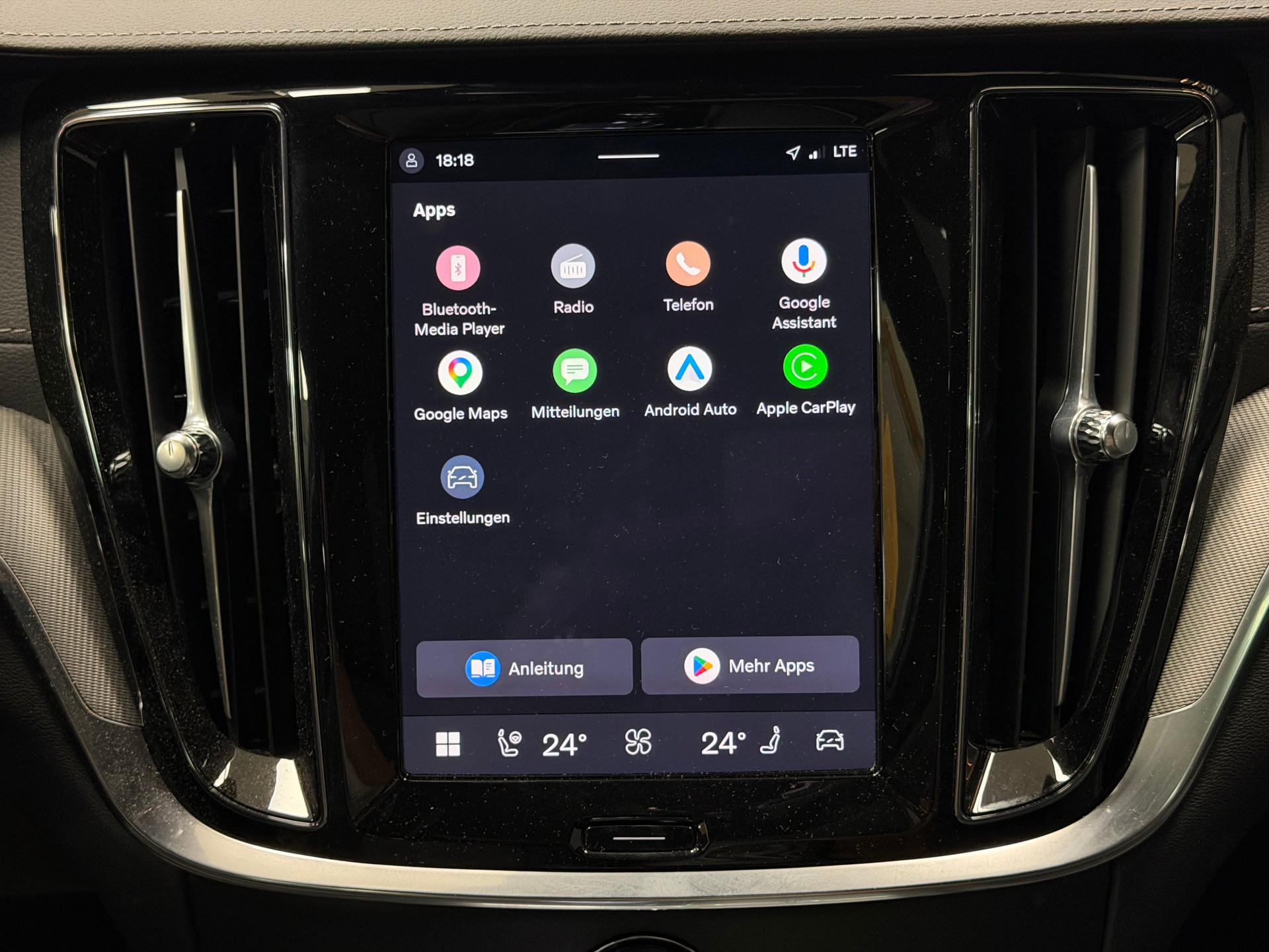 VOLVO V60 B4 Benzin Mild Hybrid Ultra Dark DCT-image-23