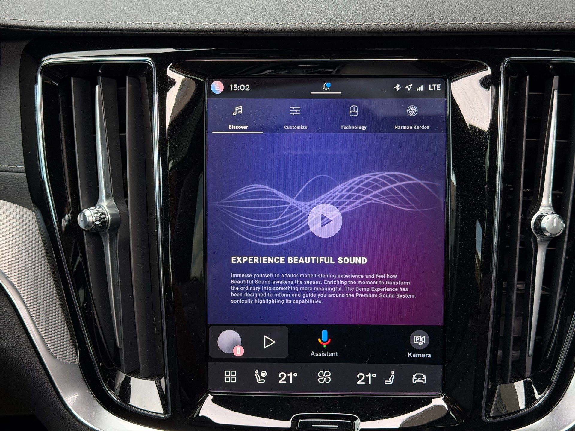 VOLVO V60 B4 Benzin Mild Hybrid Ultra Dark DCT-image-25
