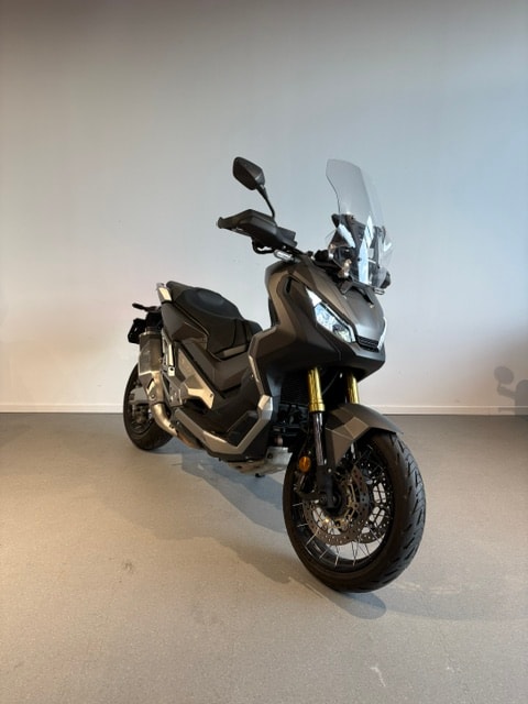 HONDA X-ADV 750 ABS-image-0