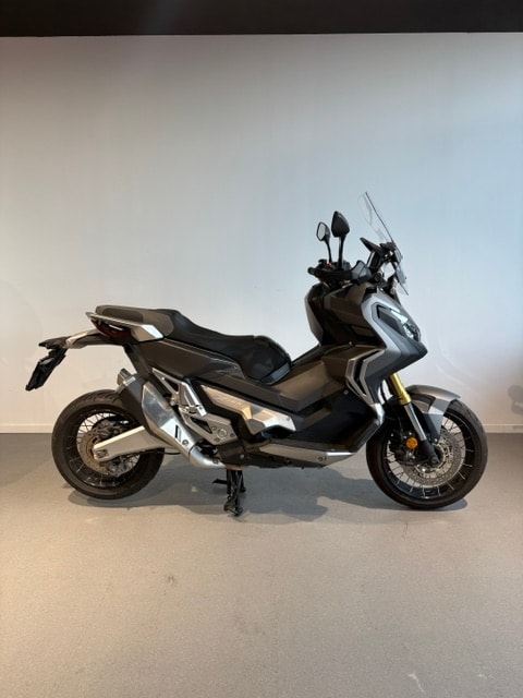 HONDA X-ADV 750 ABS-image-1