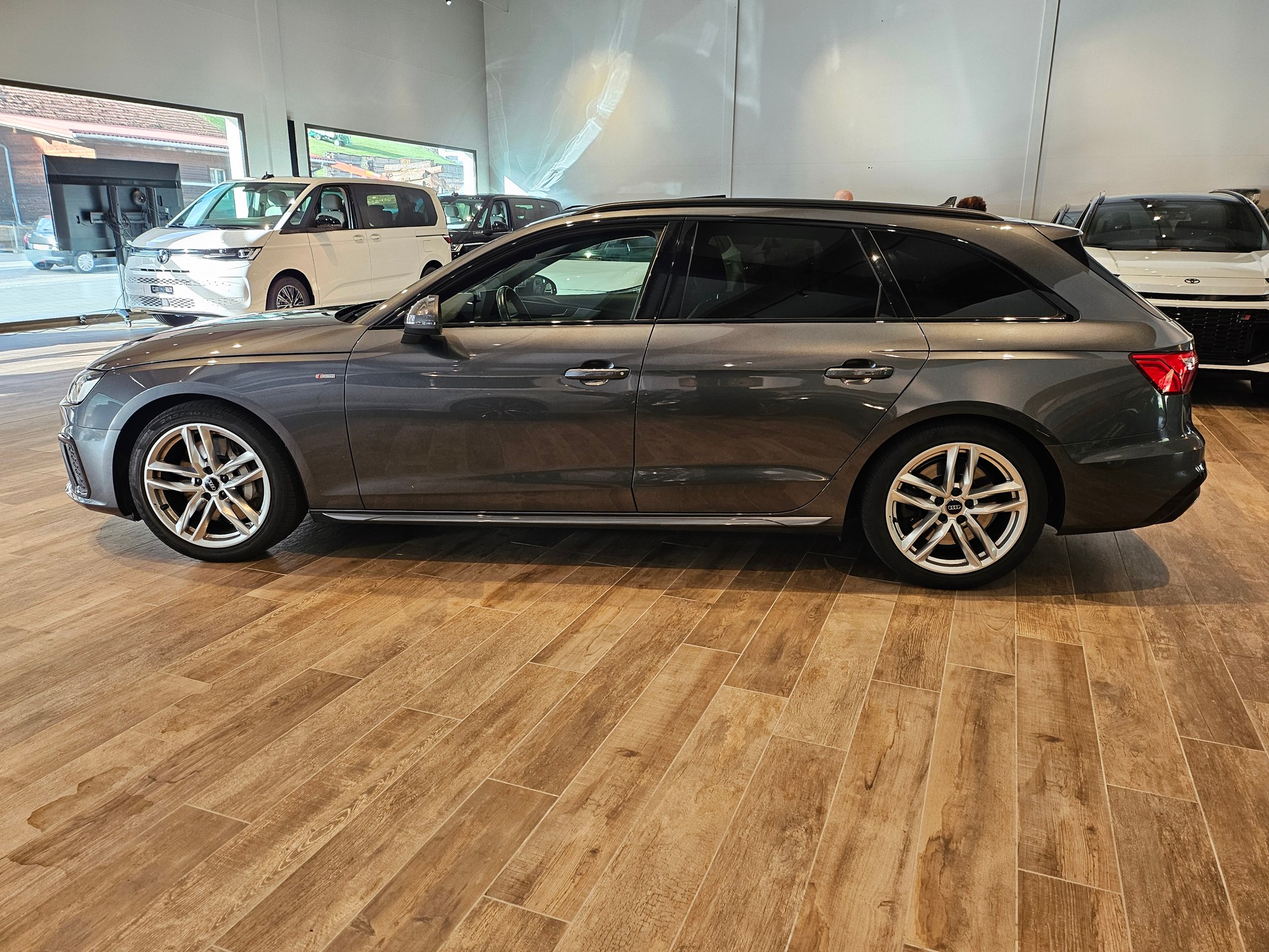 AUDI A4 Avant 50 TDI S line quattro tiptronicđ„AHKđ„8-fachđ„-image-14