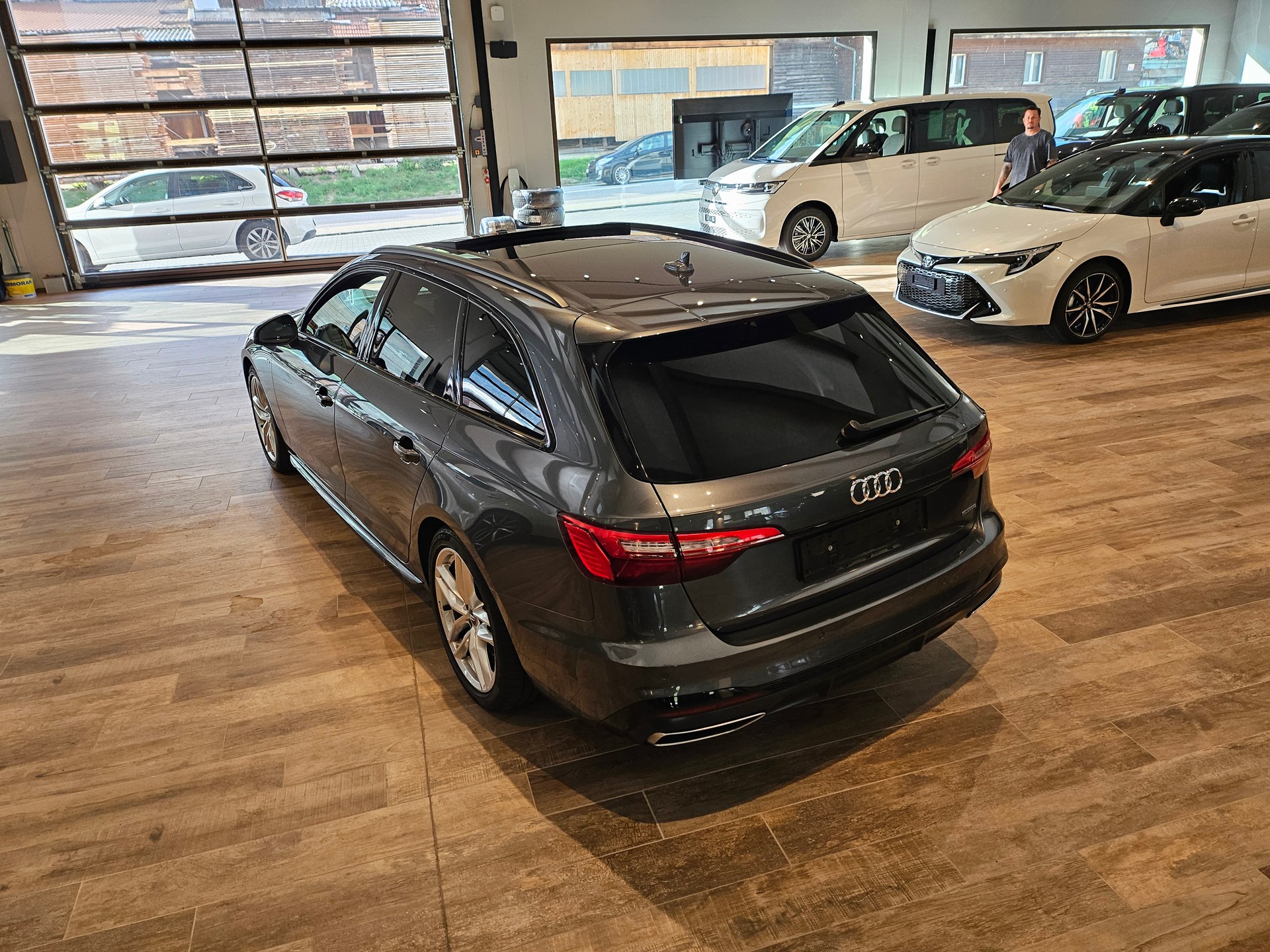 AUDI A4 Avant 50 TDI S line quattro tiptronicđ„AHKđ„8-fachđ„-image-13