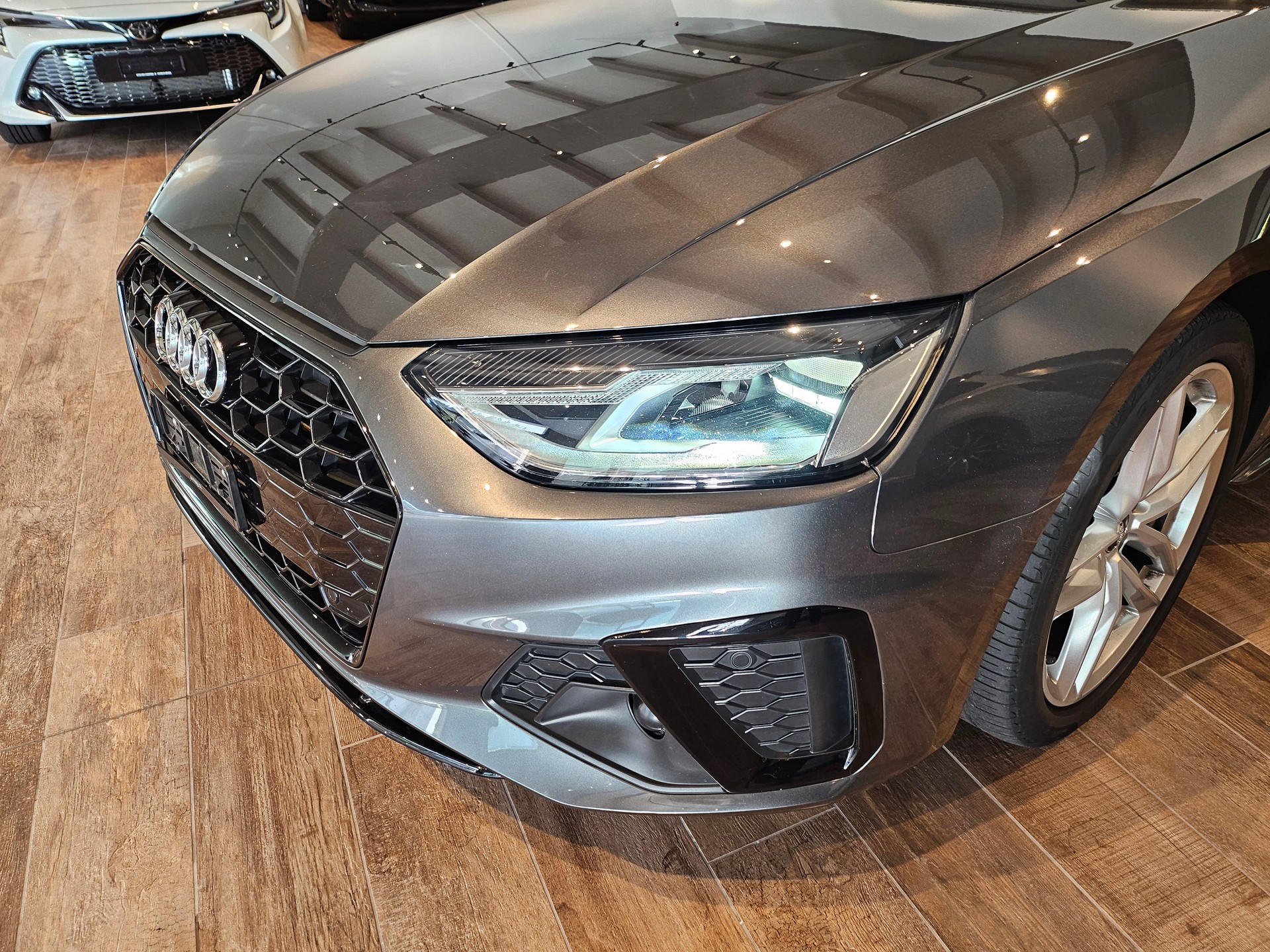 AUDI A4 Avant 50 TDI S line quattro tiptronicđ„AHKđ„8-fachđ„-image-30