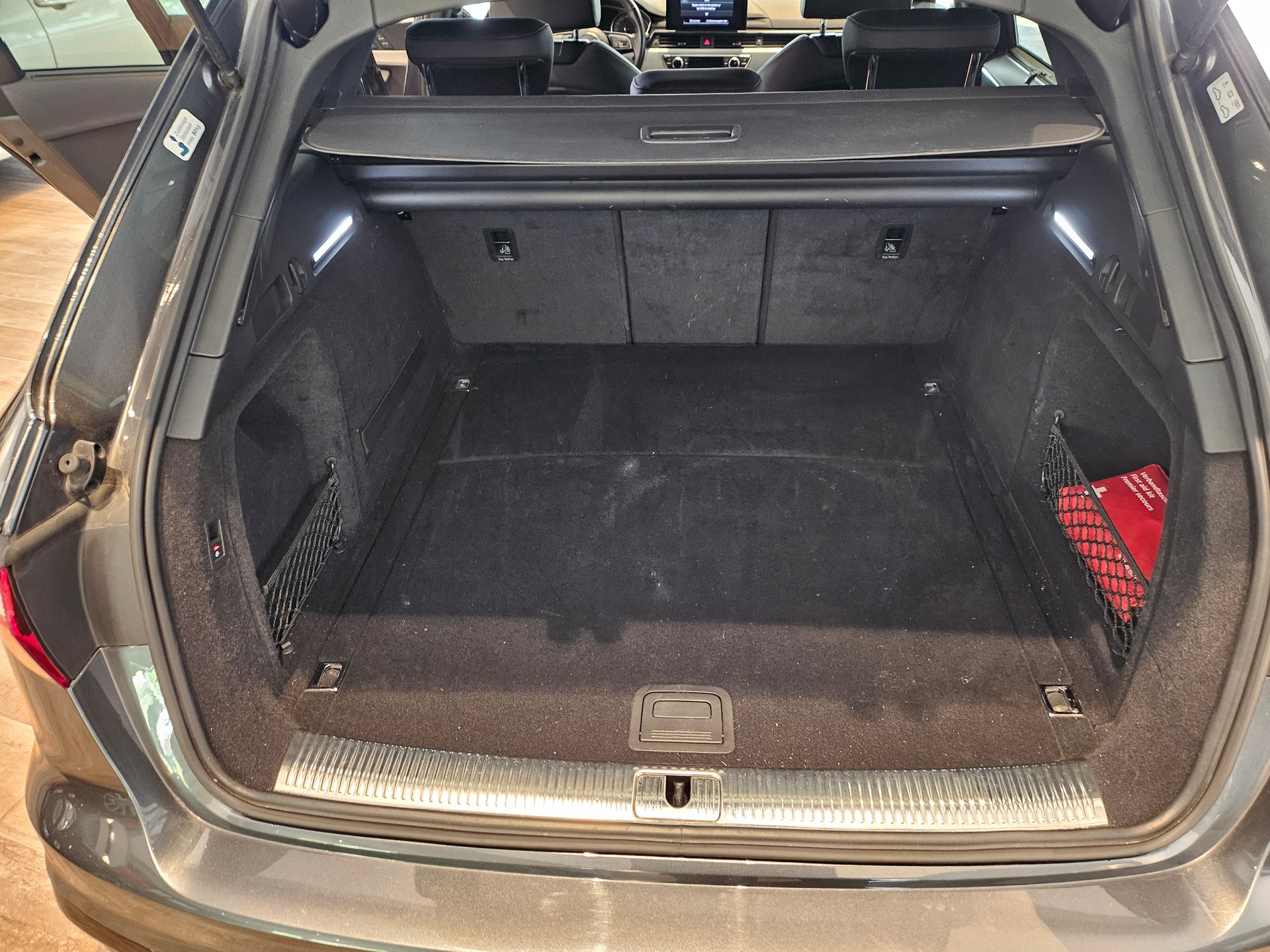 AUDI A4 Avant 50 TDI S line quattro tiptronicđ„AHKđ„8-fachđ„-image-19
