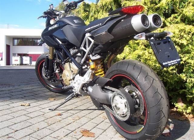 DUCATI 1100 Hypermotard Evo SP-image-1