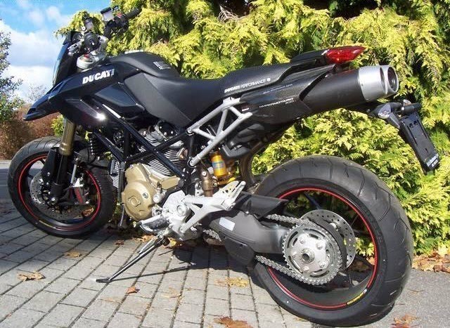 DUCATI 1100 Hypermotard Evo SP-image-2