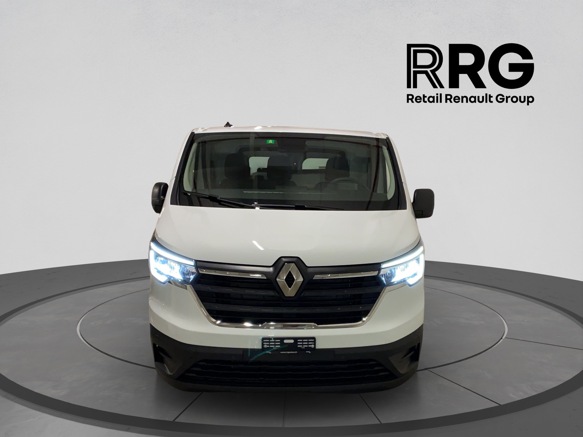 RENAULT Trafic 2.0 Blue dCi110 Advance L1H1 SN-image-2