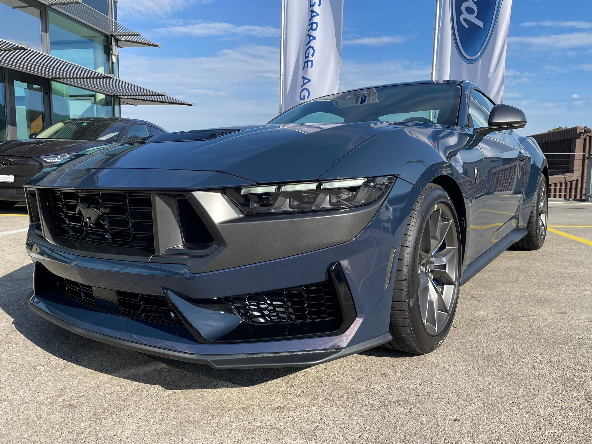 FORD Mustang Fastback 5.0 V8 Dark Horse Automat