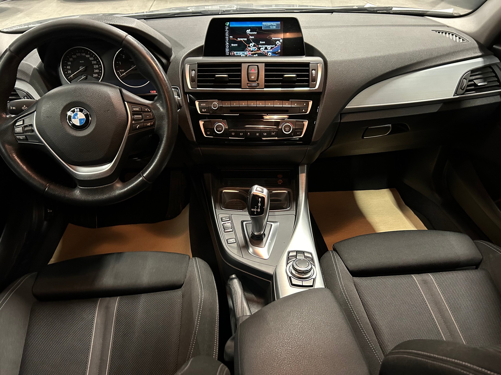 BMW 118i Steptronic-image-14