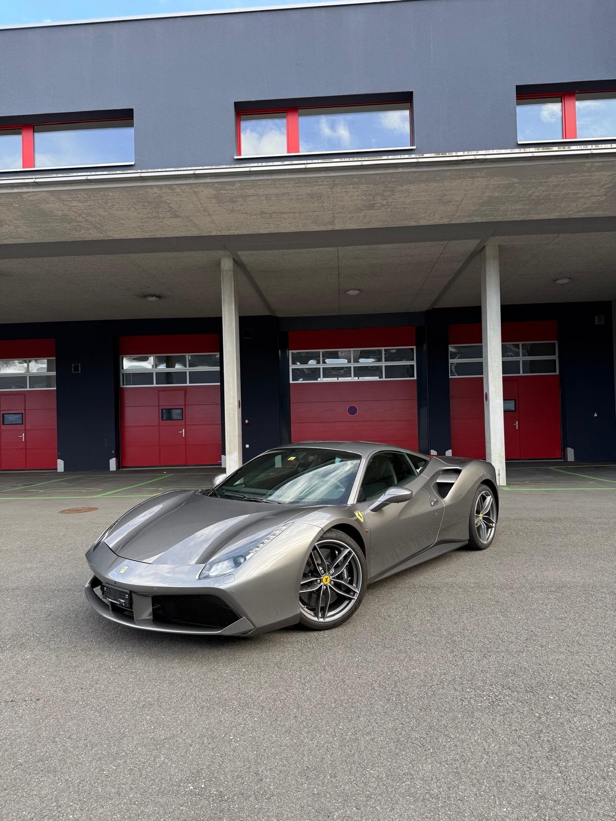 FERRARI 488 GTB 3.9 V8