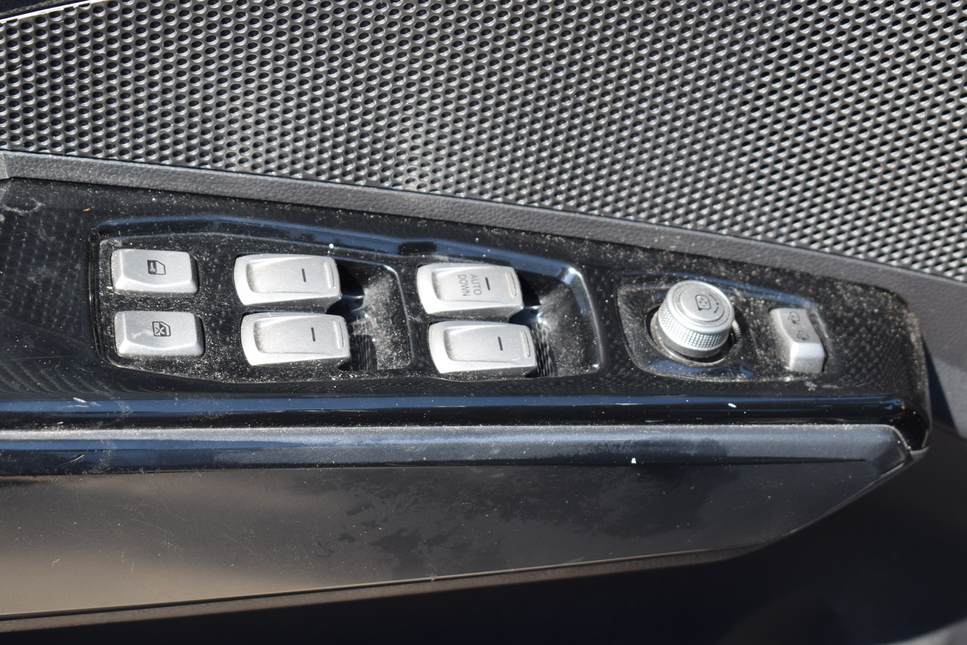 KGM-SsangYong XLV 1.6 eXDi Crystal 4WD Automatic-image-5