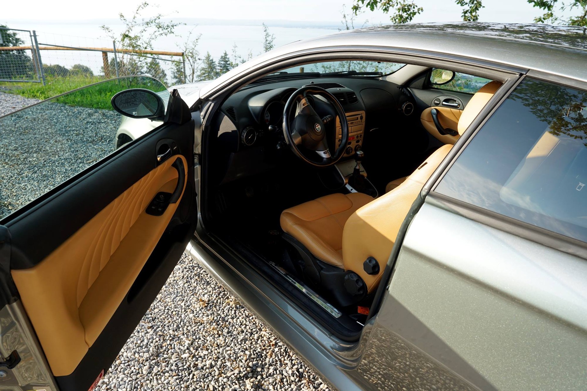 ALFA ROMEO GT 3.2 V6 Distinctive-image-3