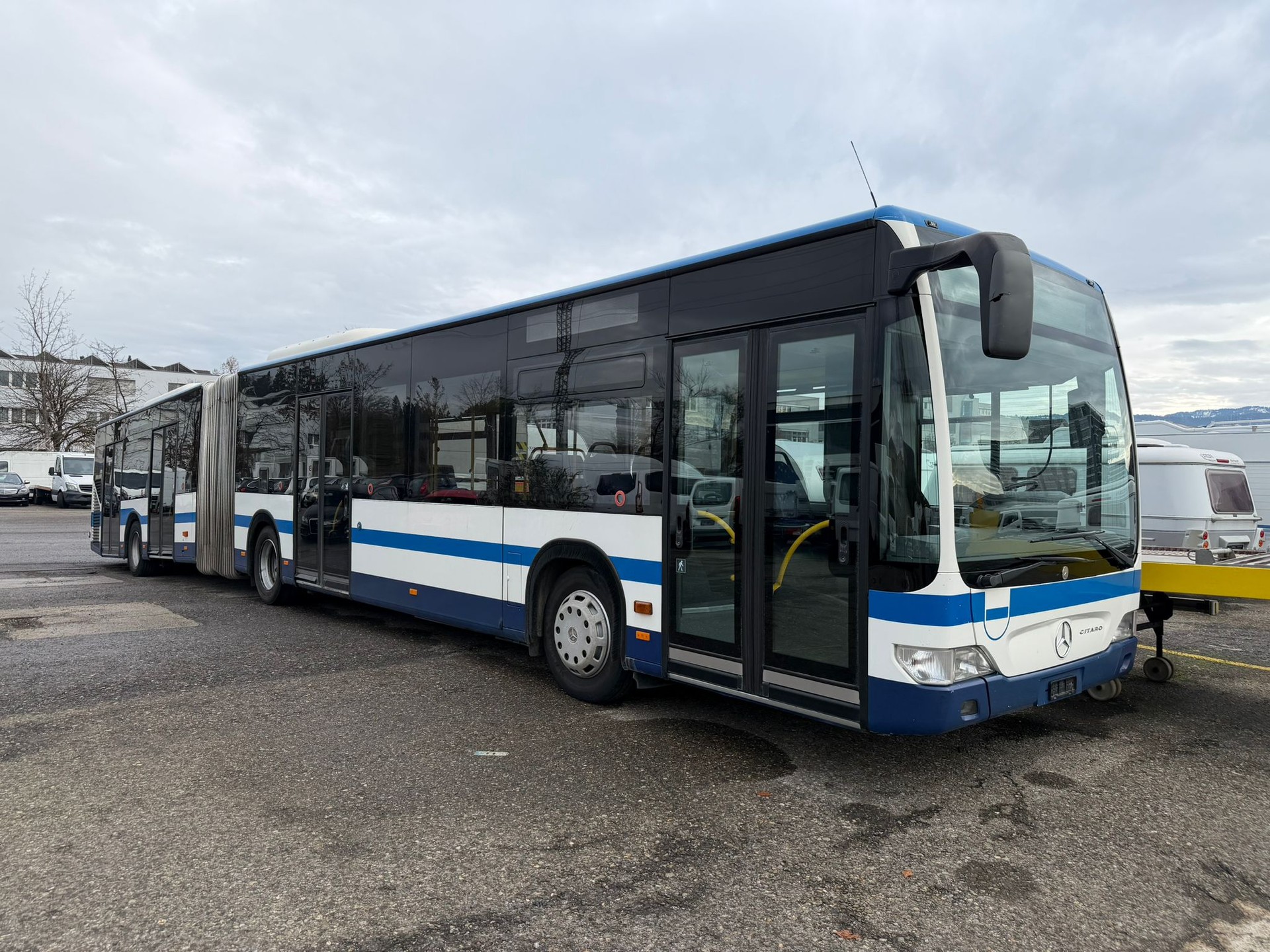 MERCEDES-BENZ O 530 G-showroom-element-1