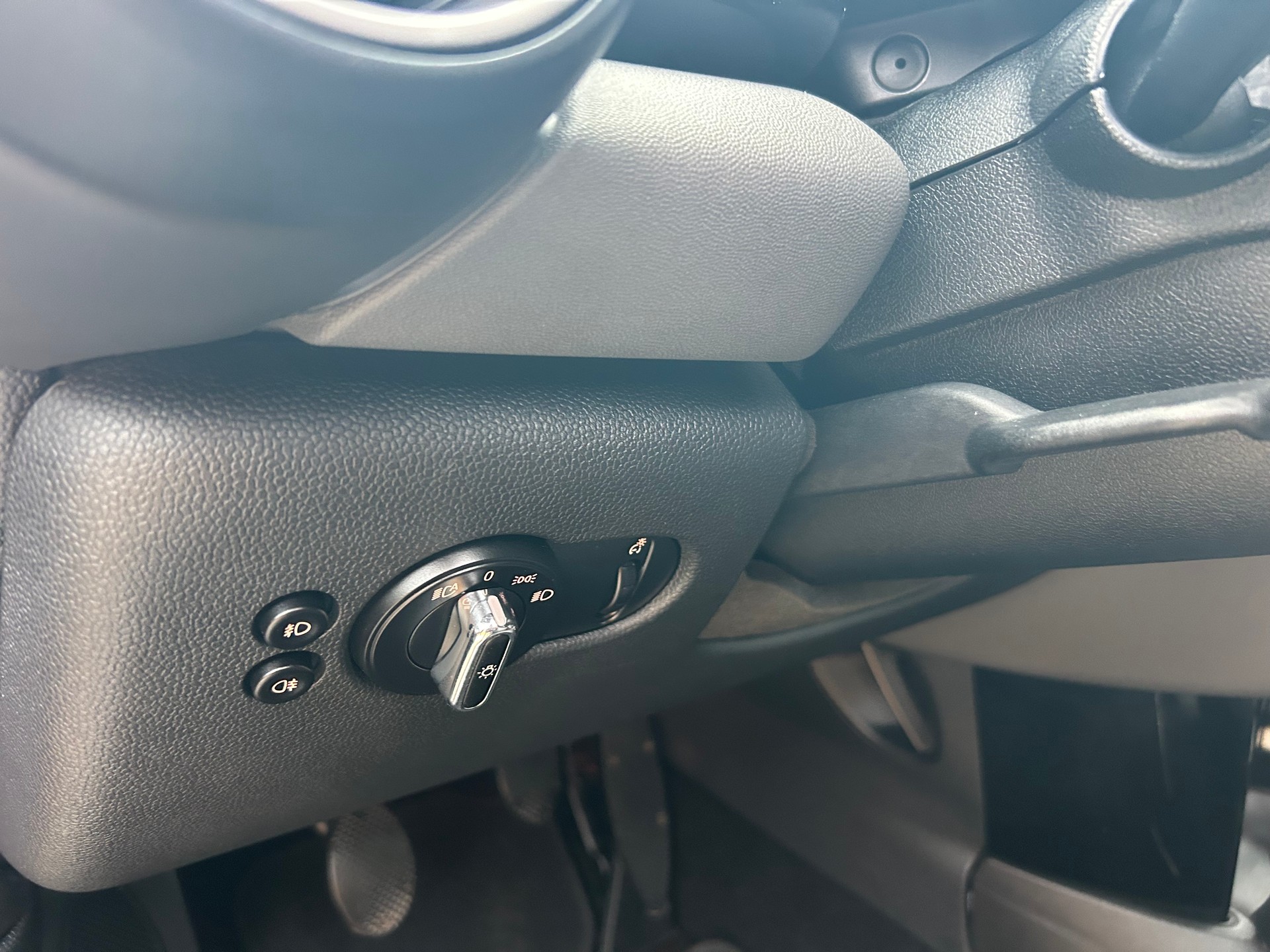 MINI Cooper S-image-12