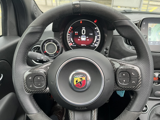 FIAT 695C 1.4 16V T Abarth Turismo-image-8