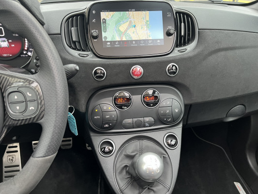 FIAT 695C 1.4 16V T Abarth Turismo-image-9