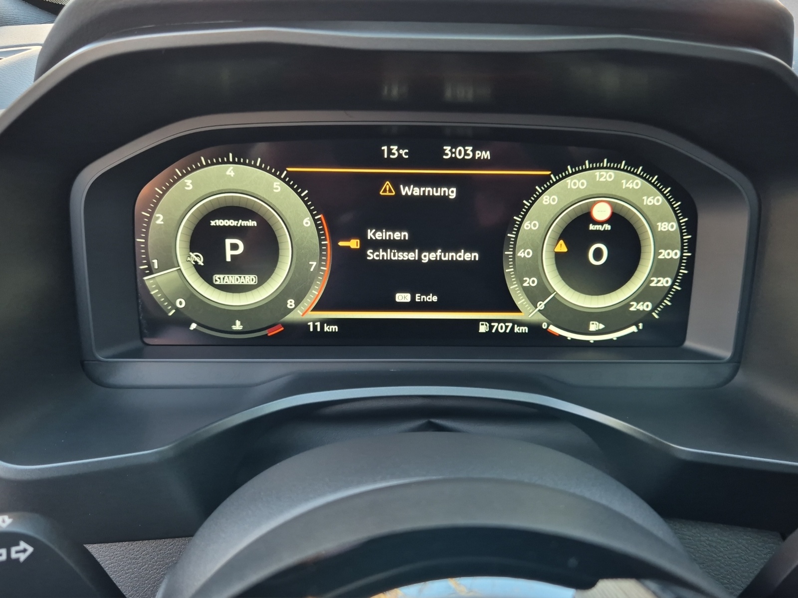 NISSAN Qashqai 1.3 DIG-T Tekna+ 4x4-image-8