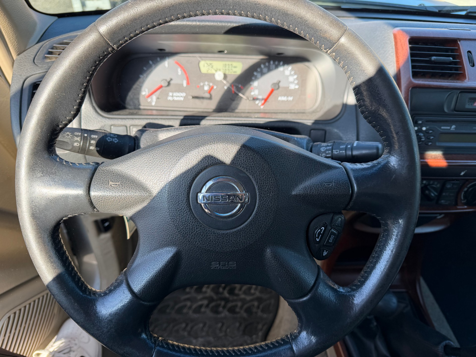 NISSAN Terrano 3.0 Di Luxury Wagon-image-8