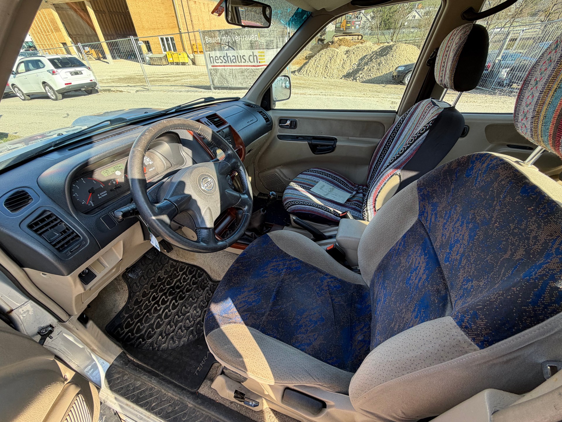 NISSAN Terrano 3.0 Di Luxury Wagon-image-7