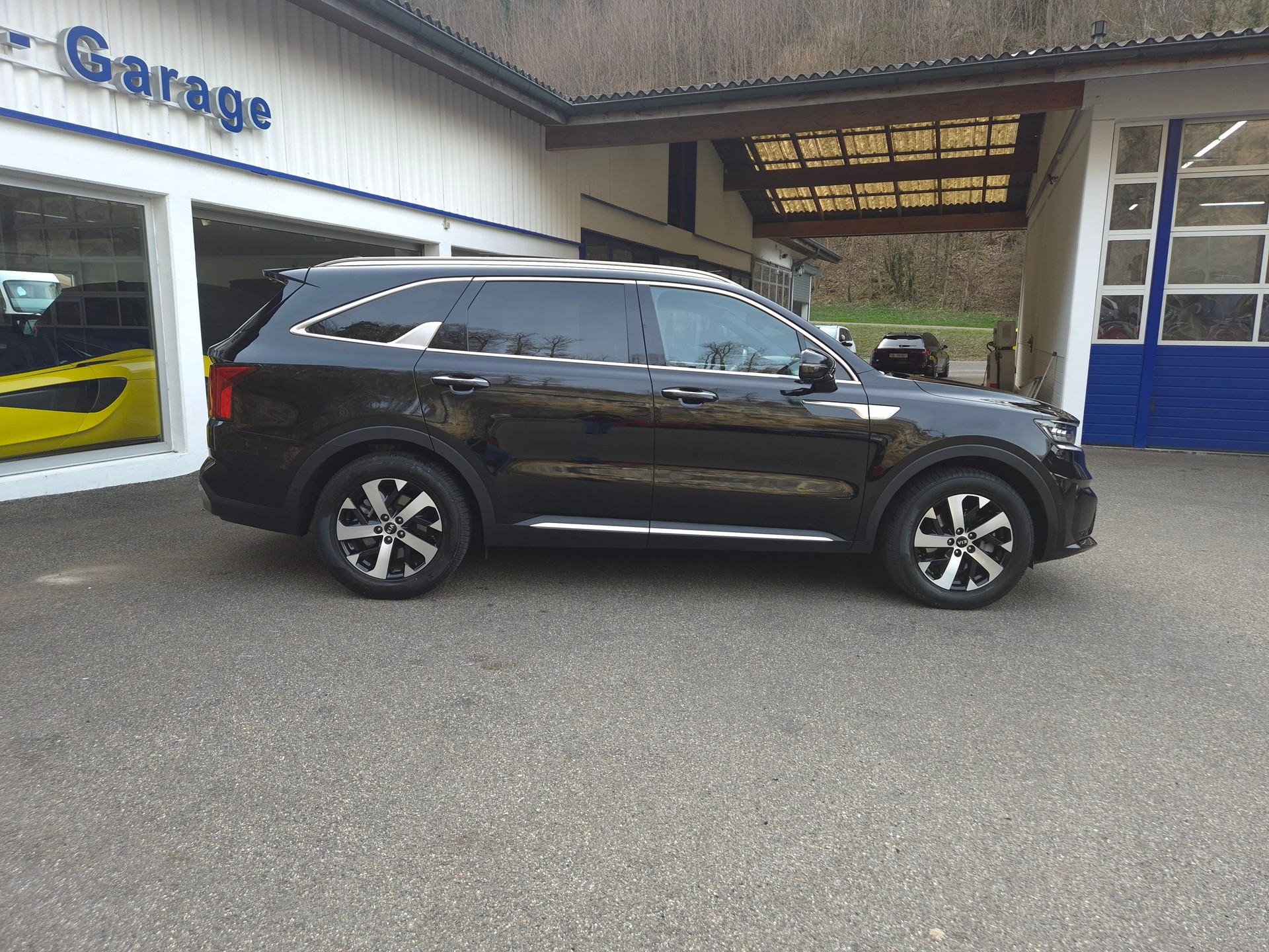 KIA Sorento 1.6 T-GDi HEV Style-image-16