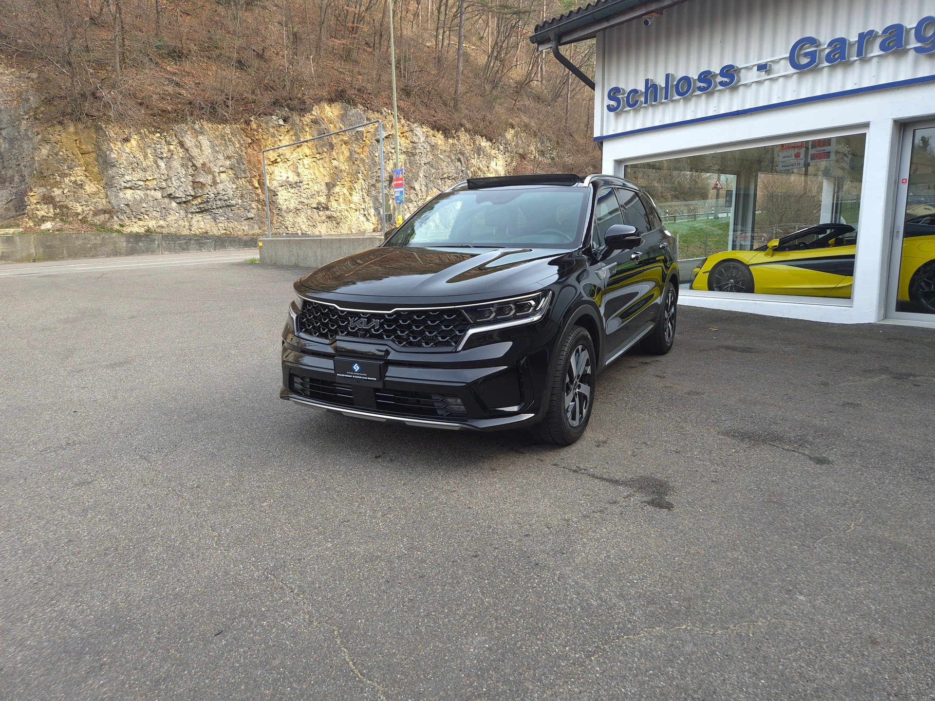 KIA Sorento 1.6 T-GDi HEV Style-image-4