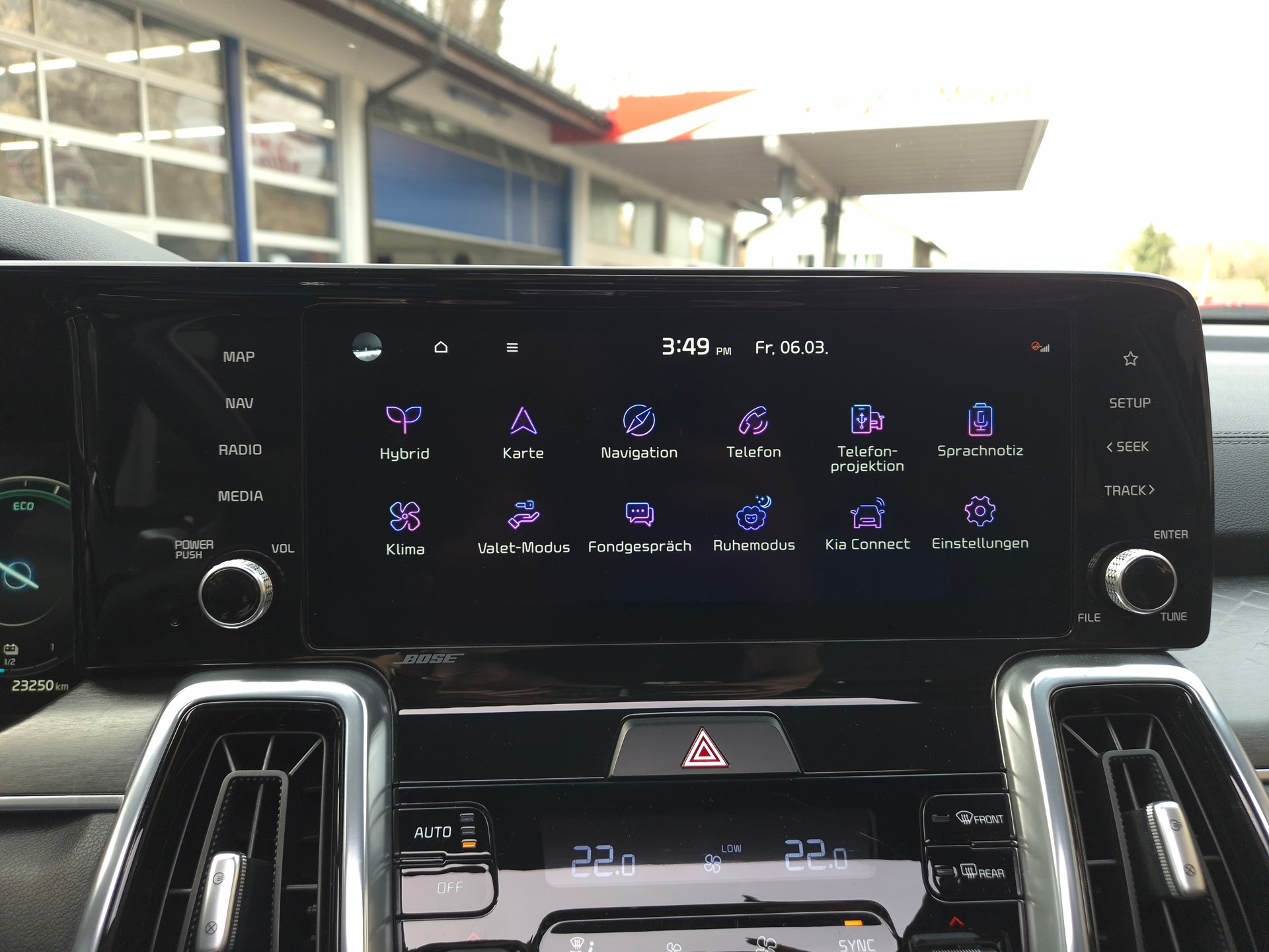 KIA Sorento 1.6 T-GDi HEV Style-image-21