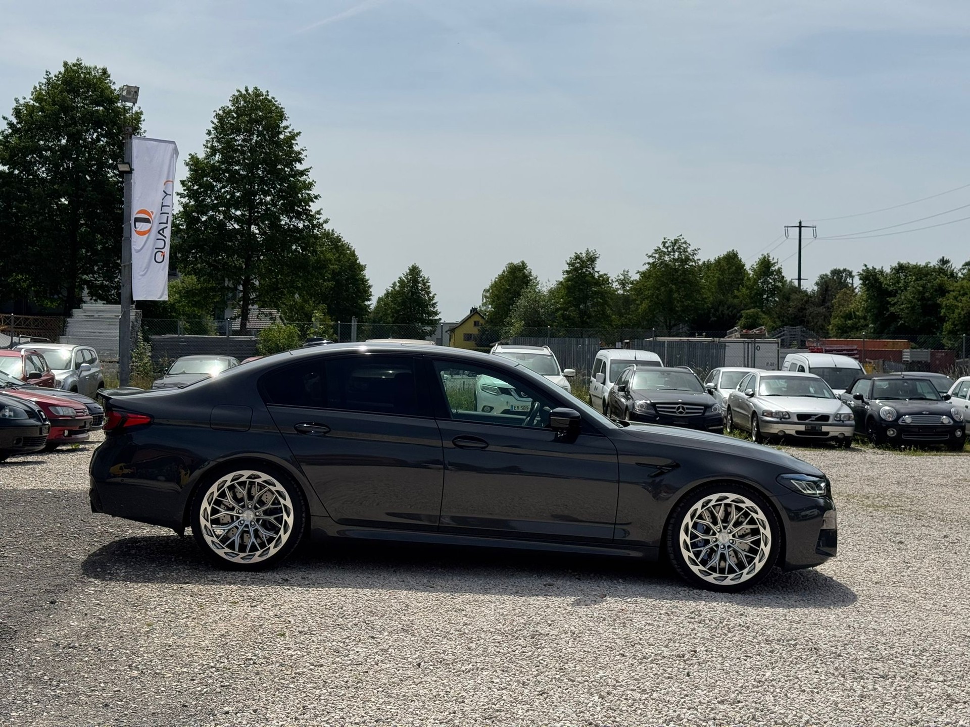 BMW M5 xDrive Competition Drivelogic-showroom-element-3