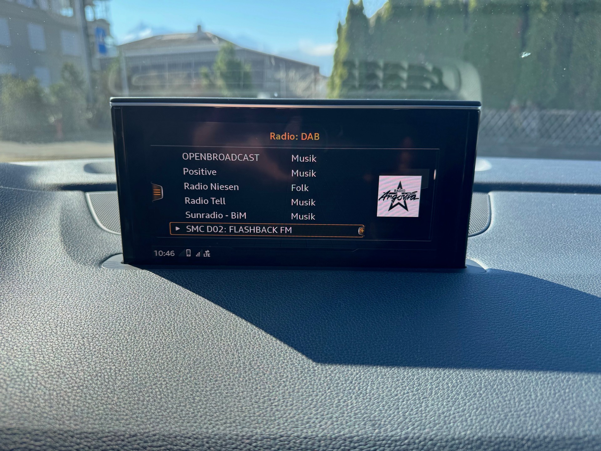 AUDI SQ7 4.0 TDI quattro tiptronic-image-14