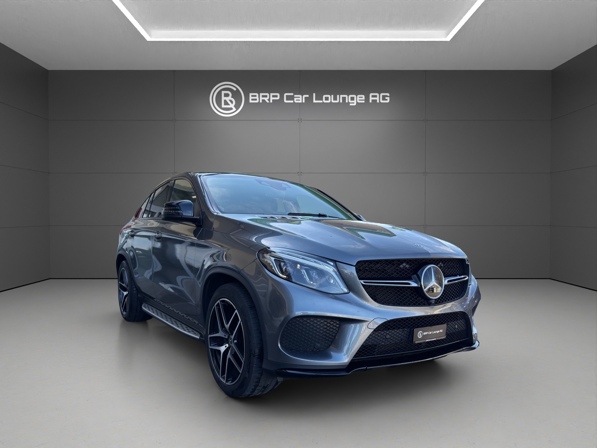 MERCEDES-BENZ GLE Coupé 400 * AMG Line * frisch ab Service * neue Reifen *-image-6