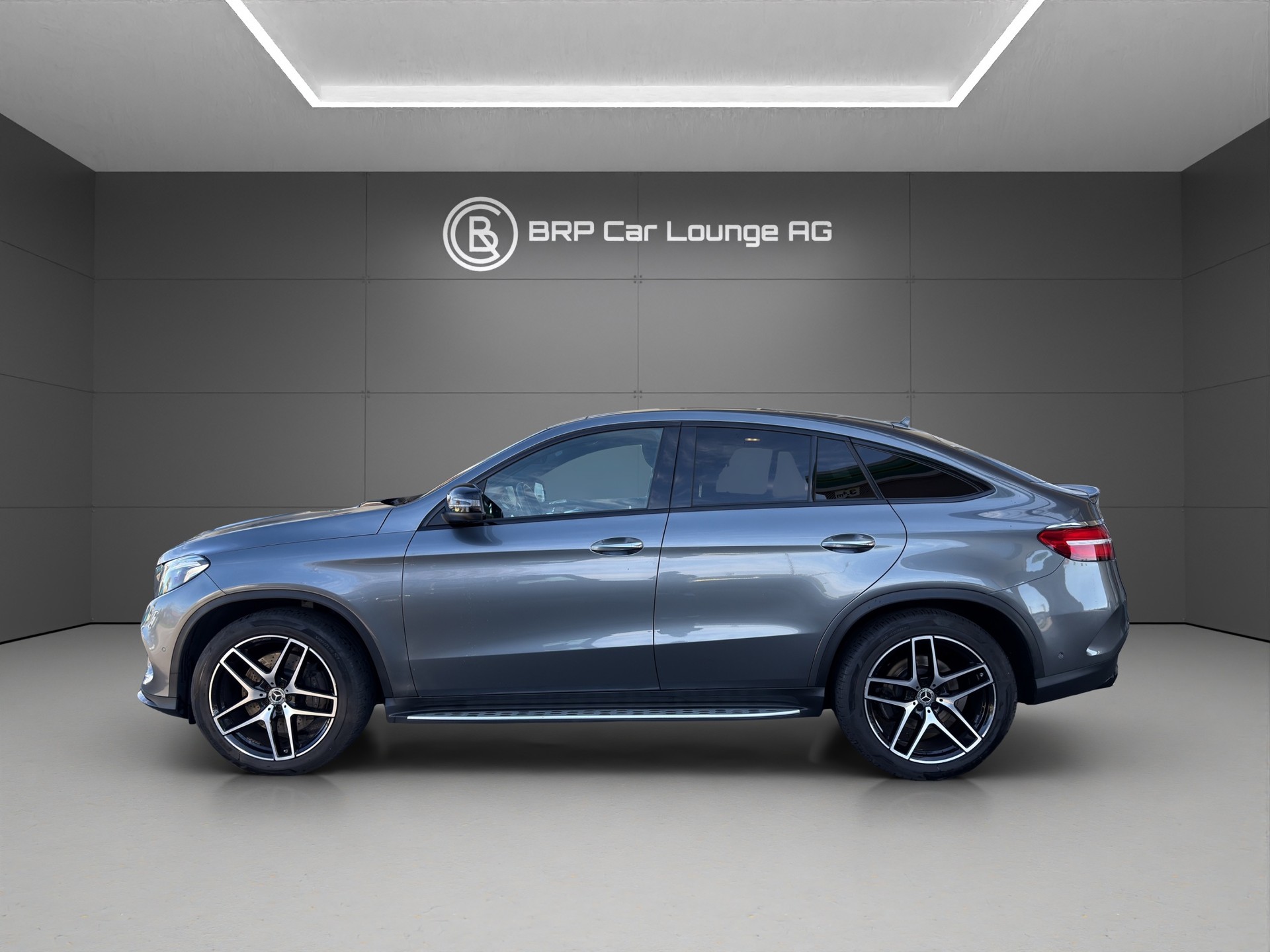 MERCEDES-BENZ GLE Coupé 400 * AMG Line * frisch ab Service * neue Reifen *-showroom-element-1