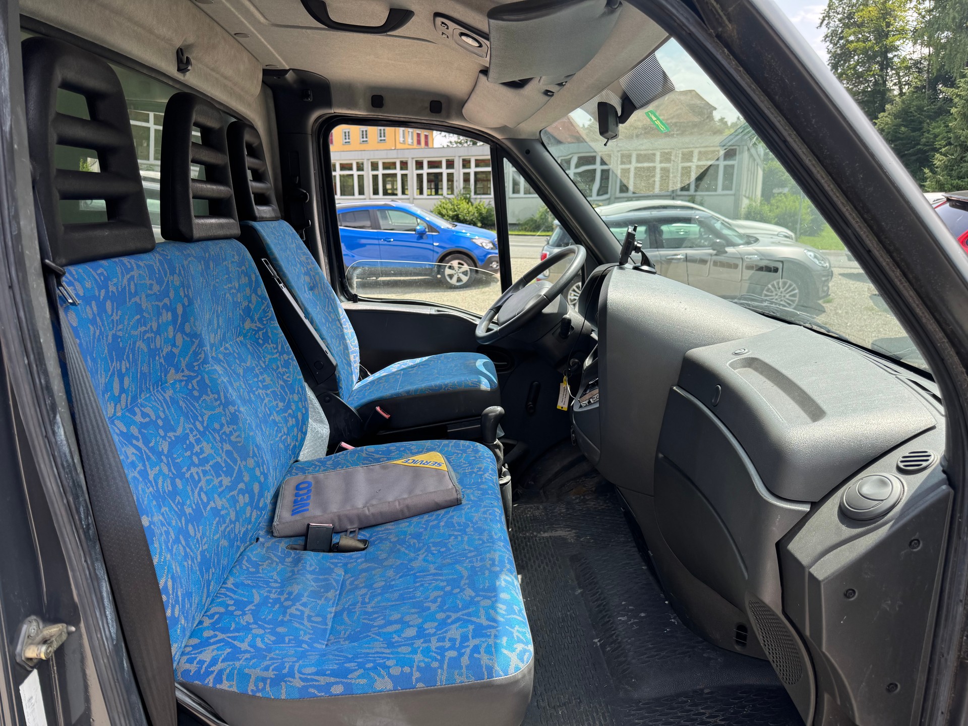 IVECO Daily City 35 C 11 A2FA15A1B2 mit Hebebühne-image-10