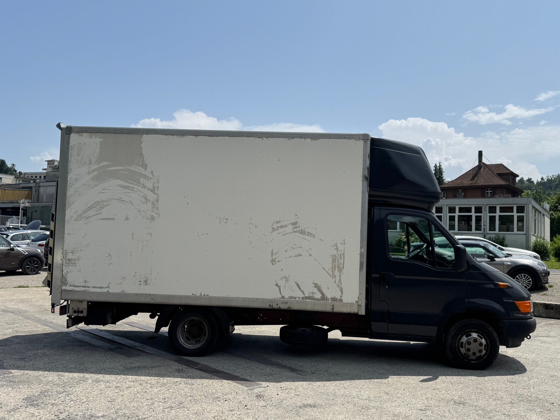 IVECO Daily City 35 C 11 A2FA15A1B2 mit Hebebühne-image-3