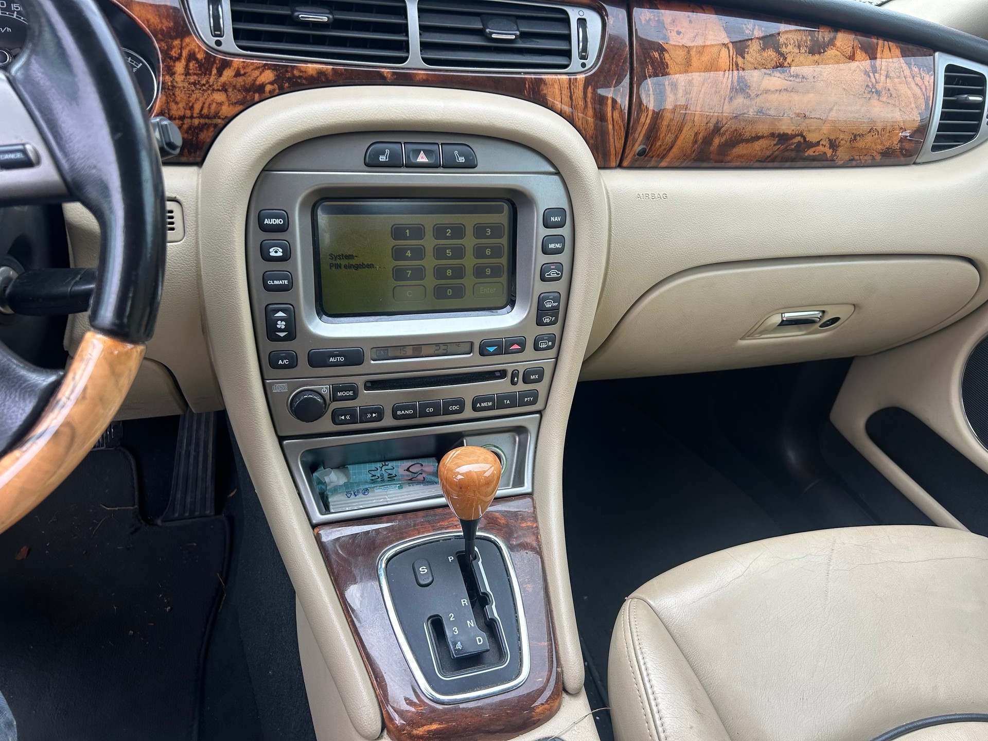JAGUAR X-Type 3.0 V6 Traction4 Luxury Edition Automatic-image-7