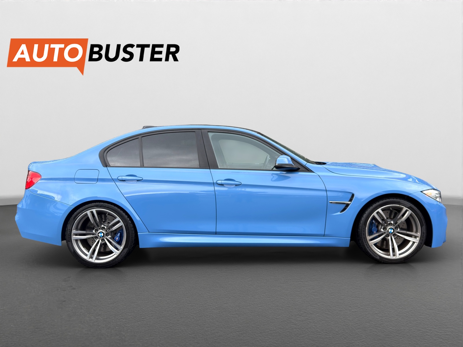 BMW M3-image-5