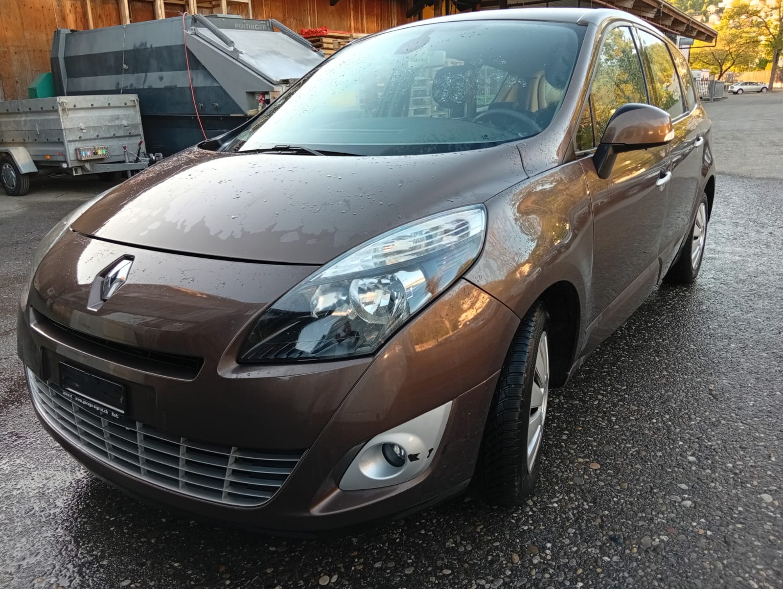 RENAULT Grand Scénic 2.0 16V Expression X-Tronic CVT-image-3