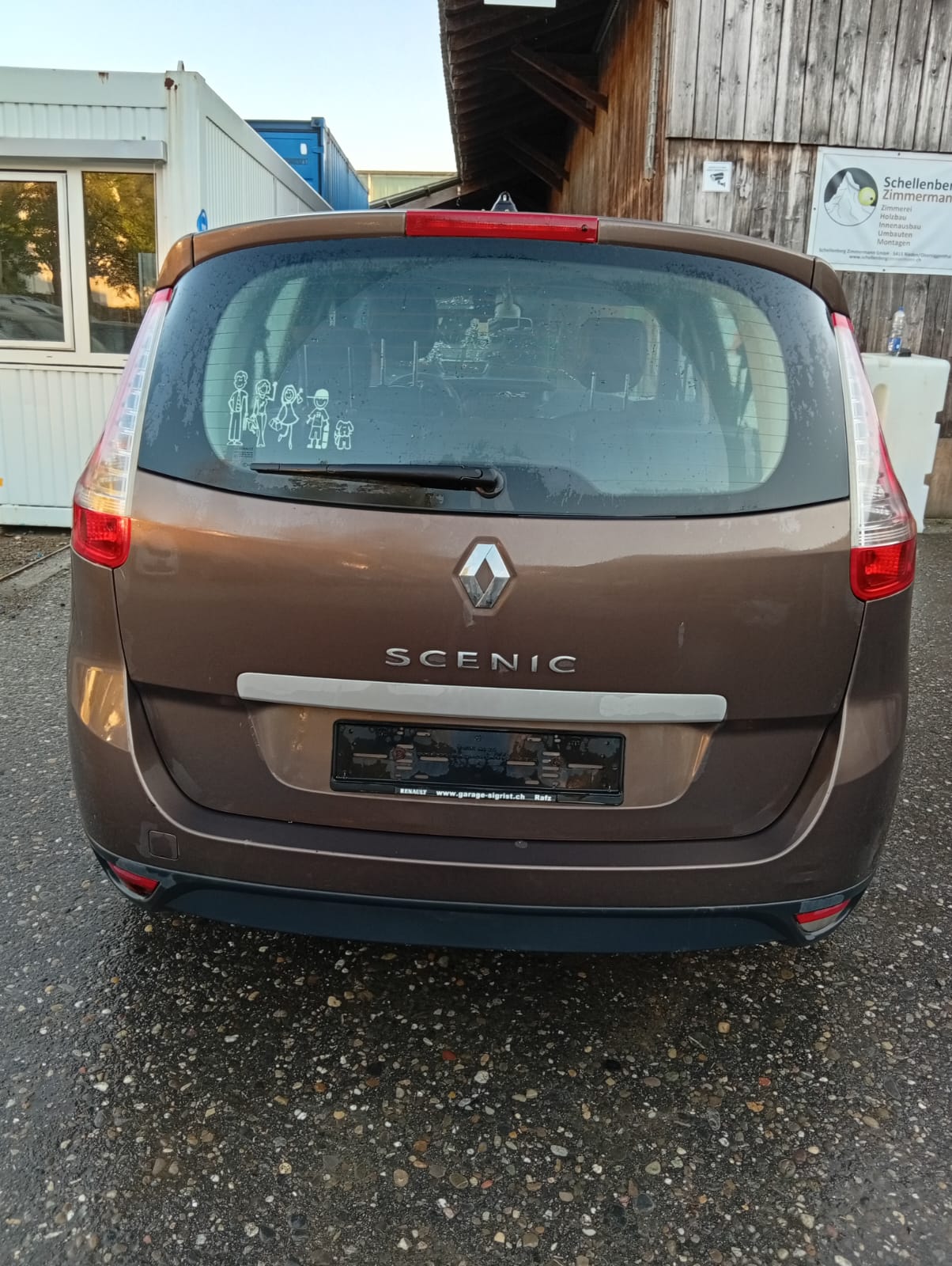 RENAULT Grand Scénic 2.0 16V Expression X-Tronic CVT-image-1