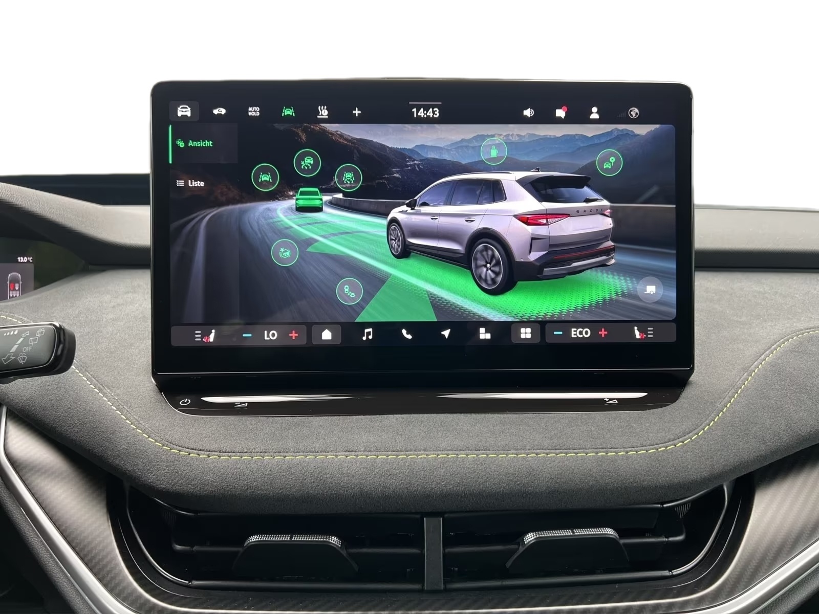 SKODA Elroq RS 4x4-image-13