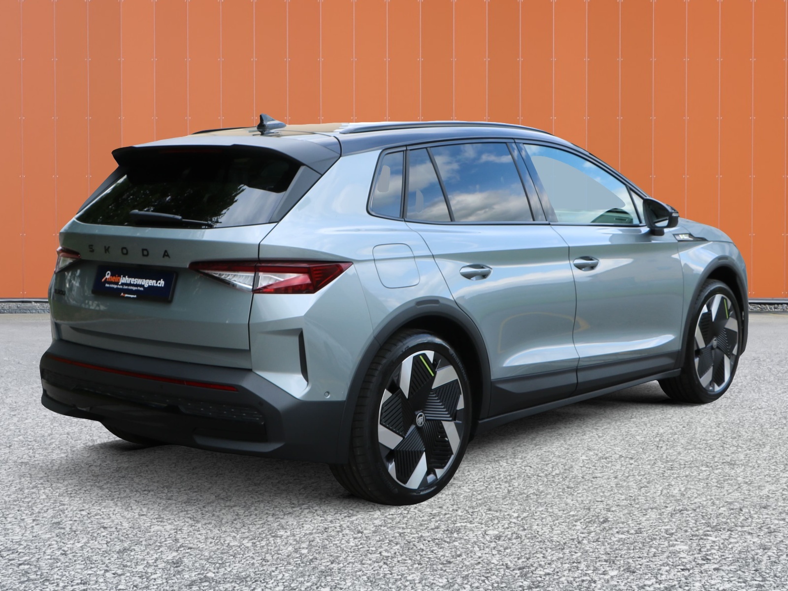 SKODA Elroq RS 4x4-showroom-element-1