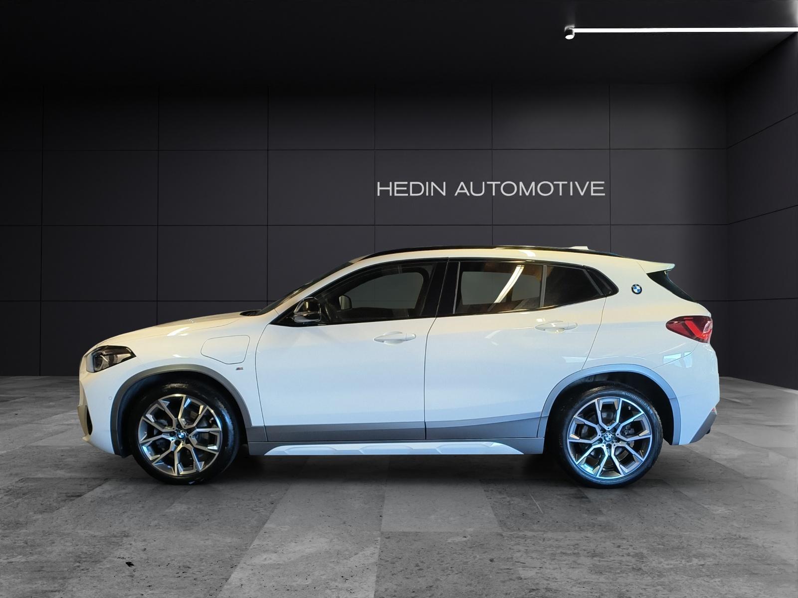 BMW X2 25e xDrive-showroom-element-1
