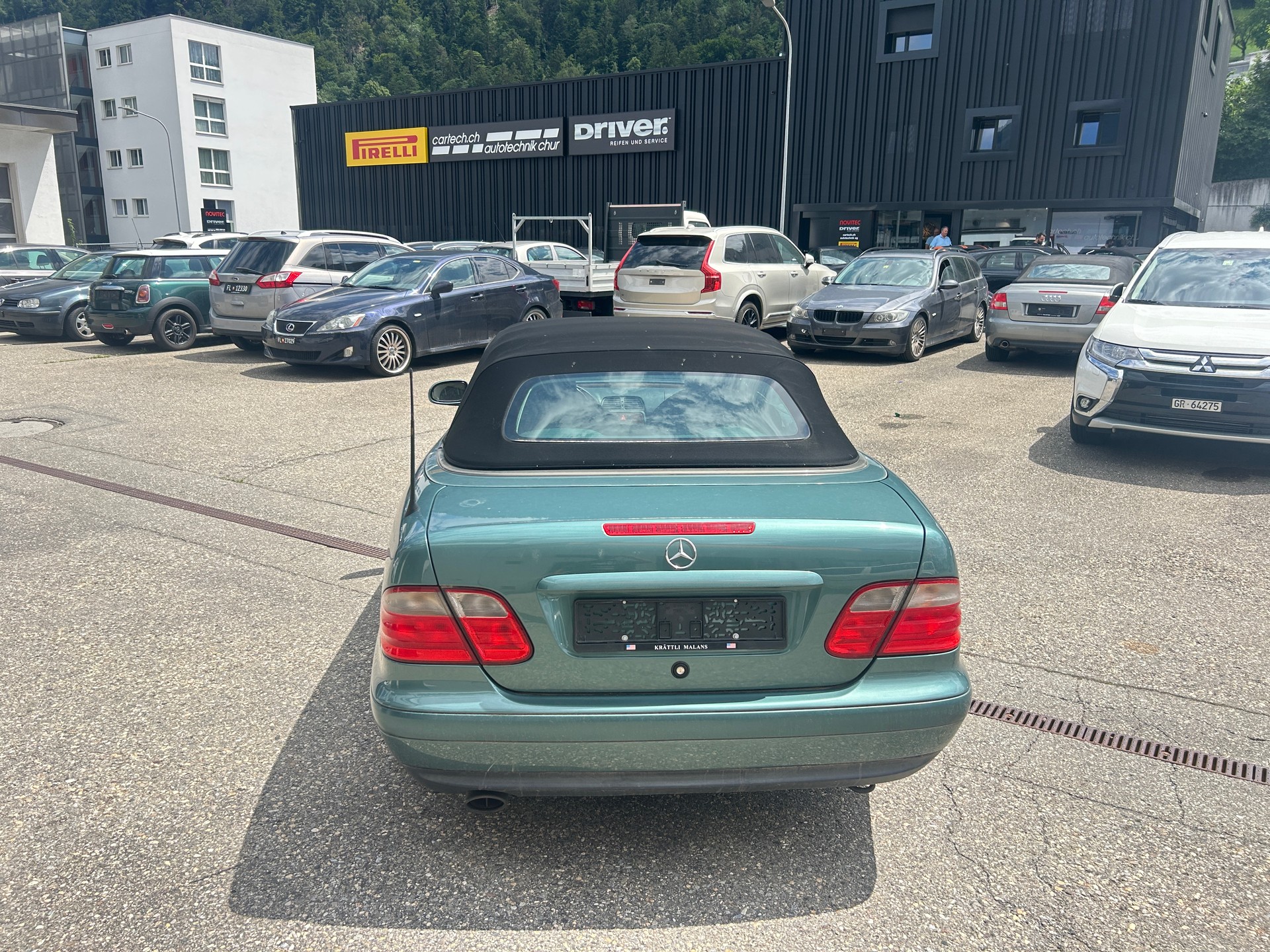 MERCEDES-BENZ CLK 320 Avantgarde Automatic-image-4