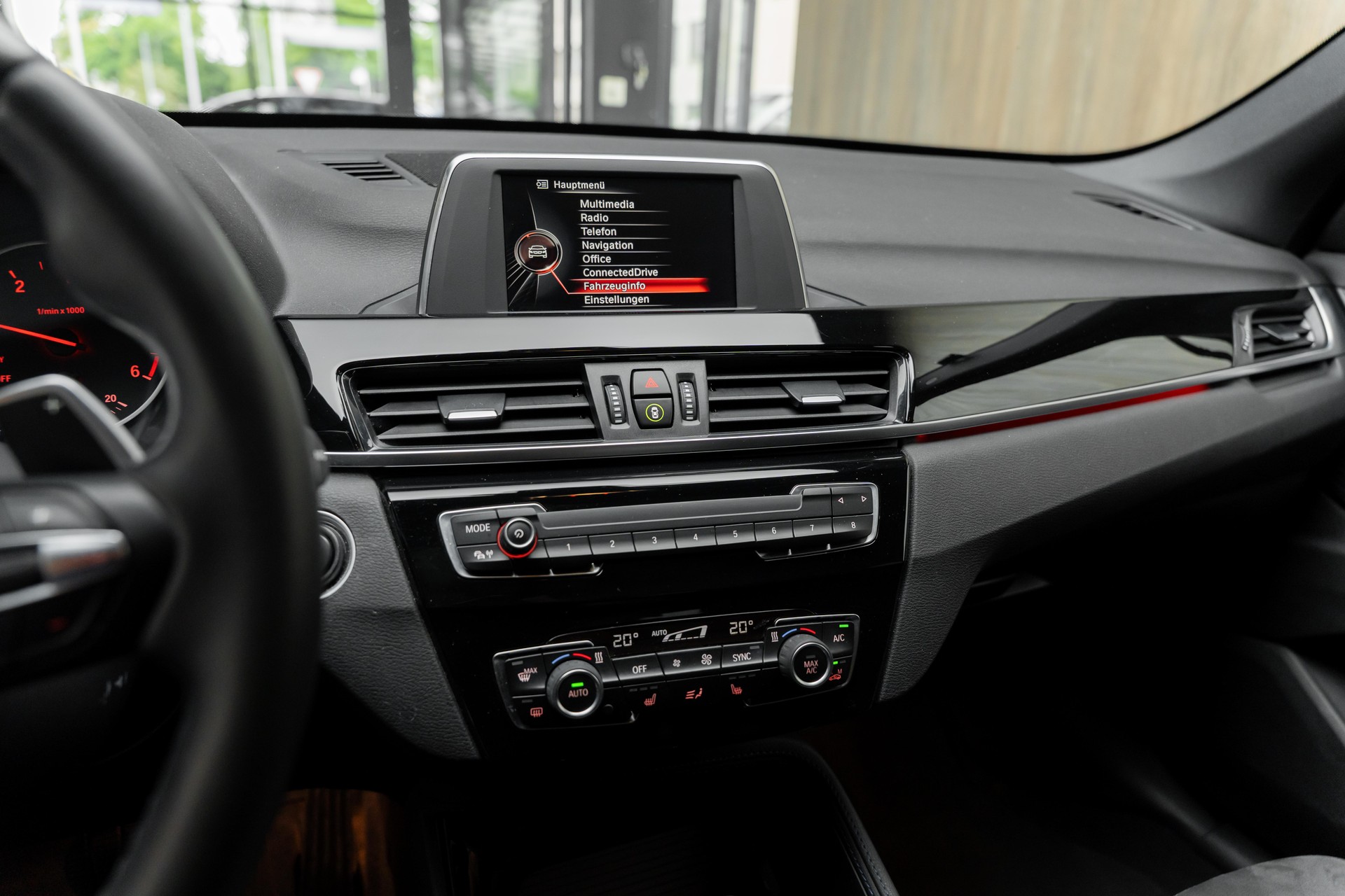 BMW X1 xDrive 25d M Sport Steptronic-image-9