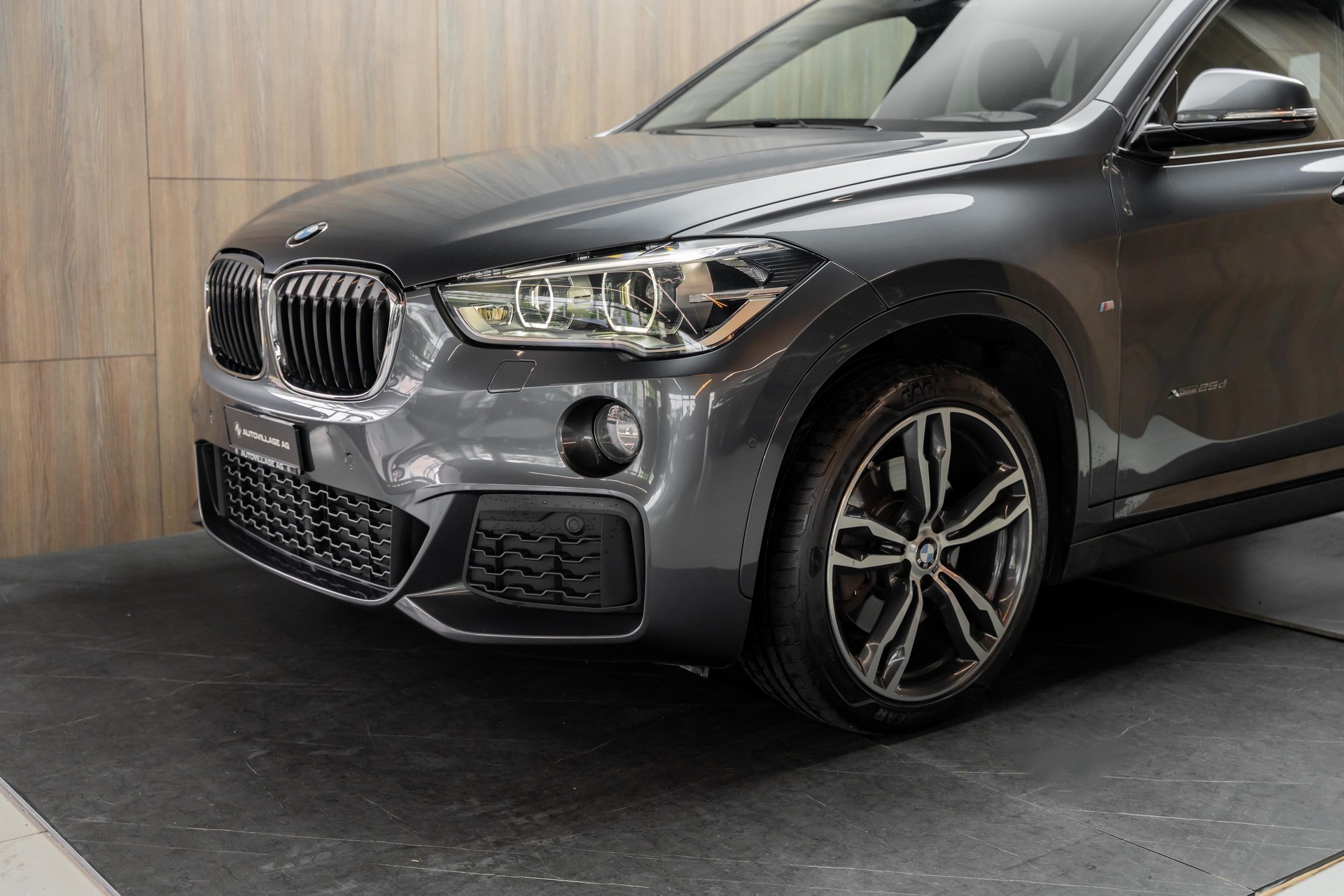 BMW X1 xDrive 25d M Sport Steptronic-image-26