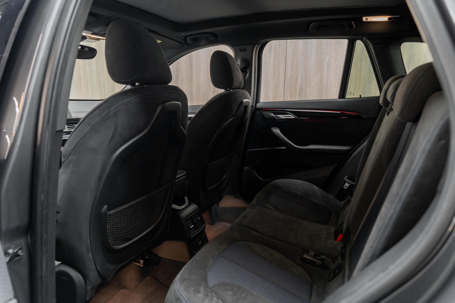 BMW X1 xDrive 25d M Sport Steptronic-image-8