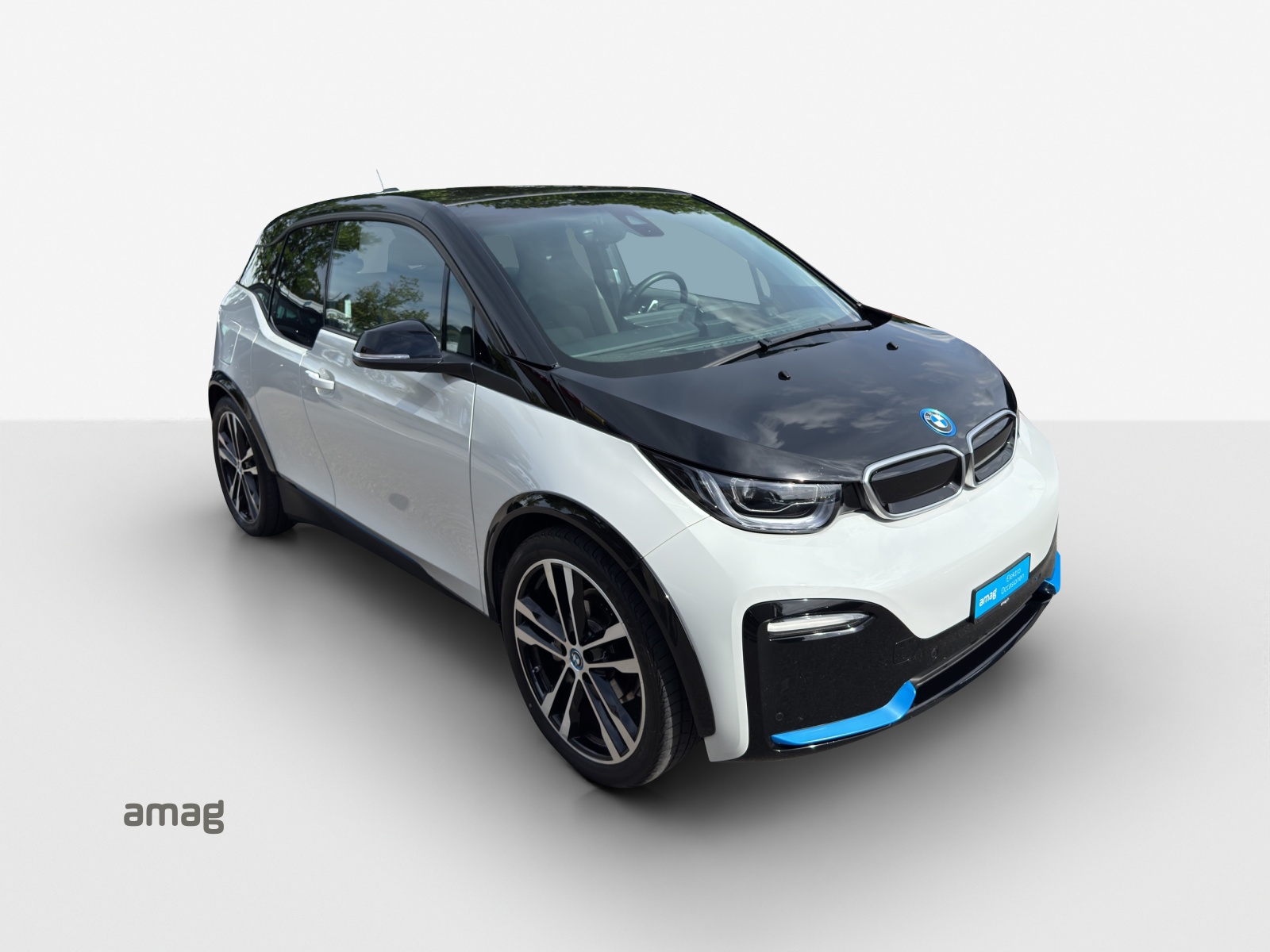 BMW i3s (120Ah) Fleet Edition-image-6